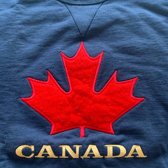 Canada 🇨🇦 crew neck sweatshirt - Picture 3 of 7